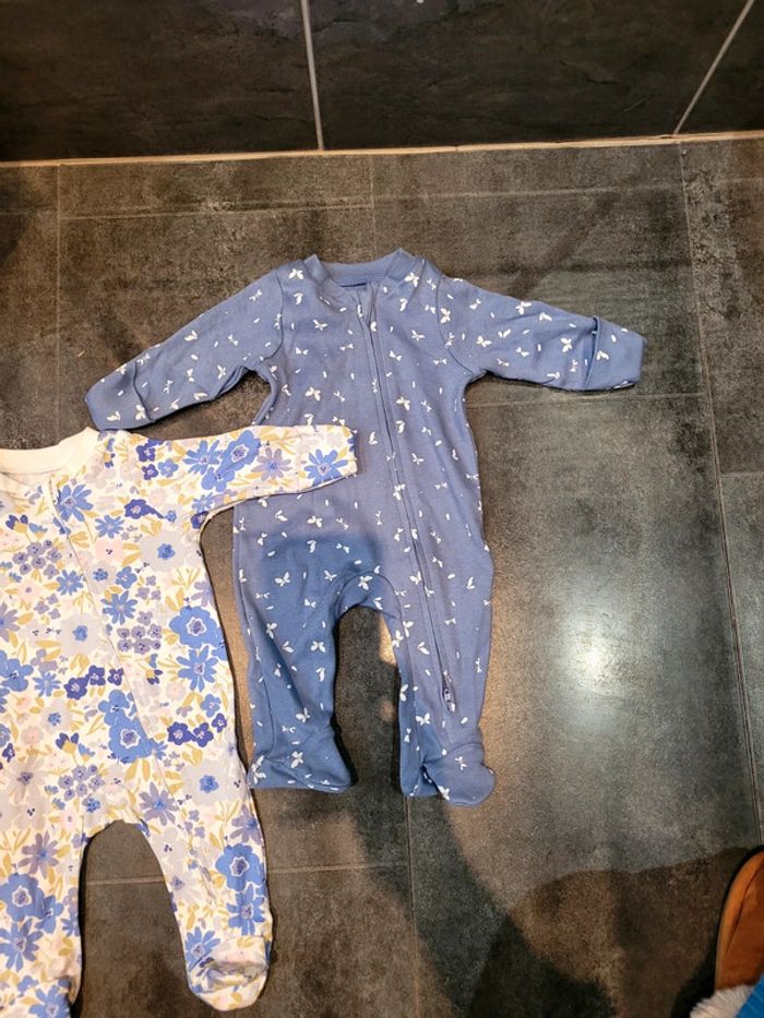 Pyjamas 1-3 mois fille - photo numéro 7