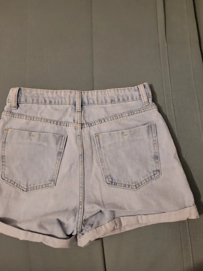 🌟 Lot 2 shorts femme MCB 36🌟 - photo numéro 3
