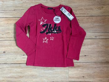 T-shirt IKKS taille 4 ans. Neuf étiqueté