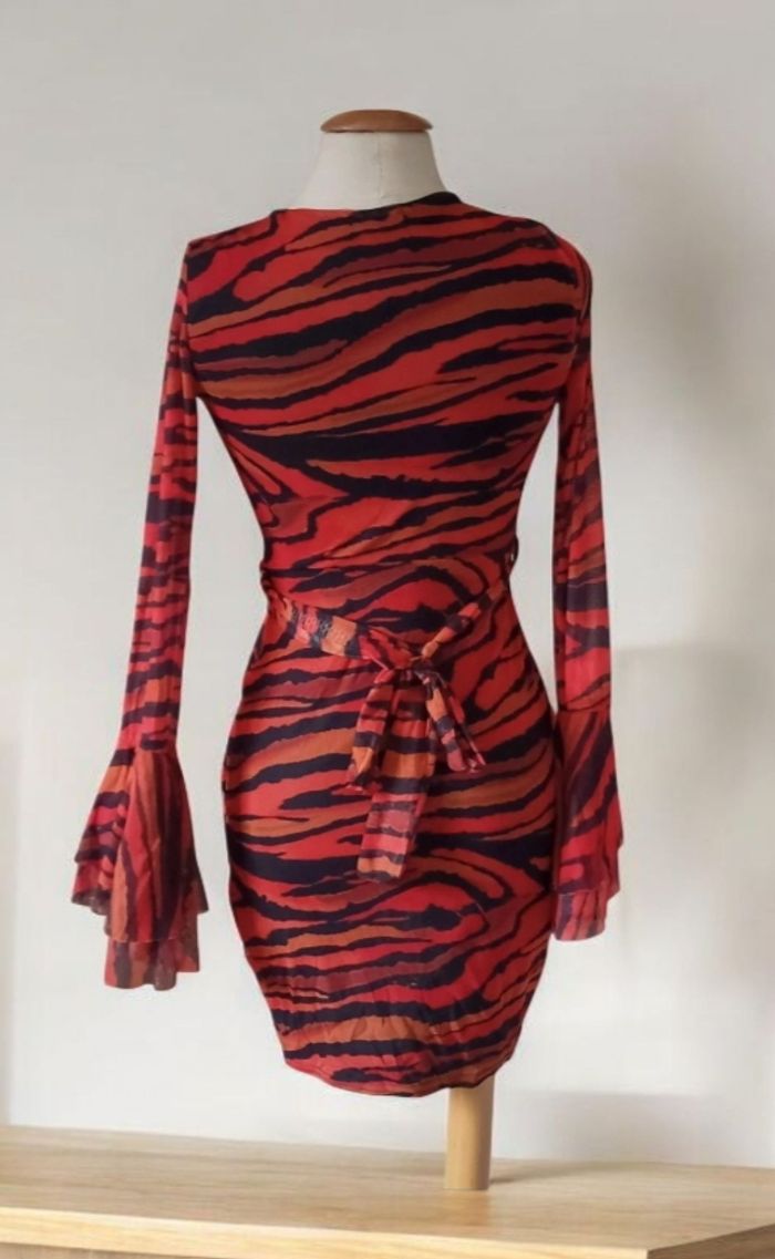 Robe prettyuttlething xs - photo numéro 2