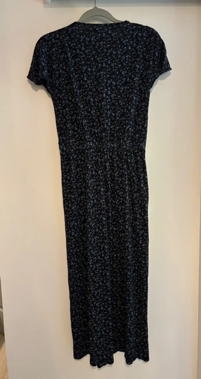 Robe longue noire à fleurs KIABI – Taille S - photo numéro 4