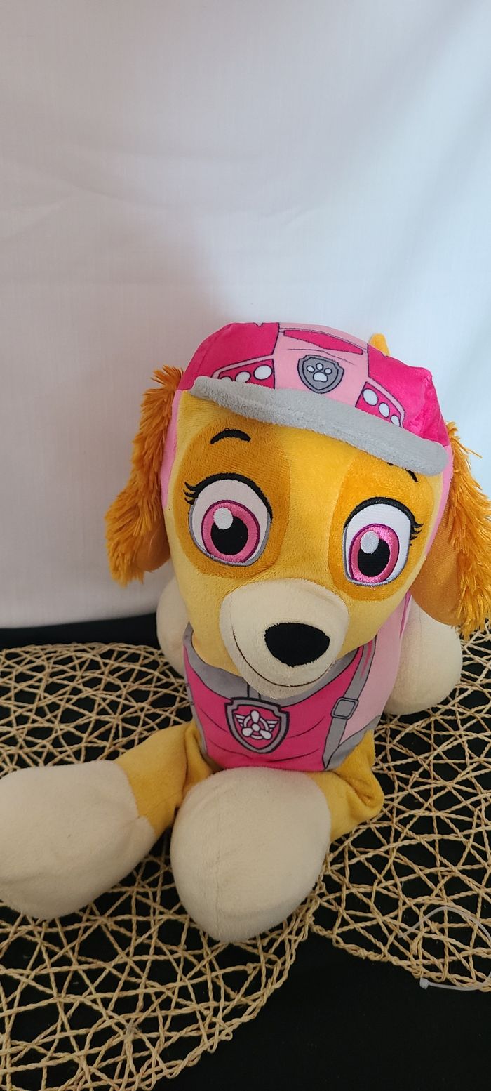 Grande peluche Stella Pat patrouille - photo numéro 4