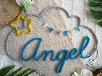 Prénom en laine avec un nuage