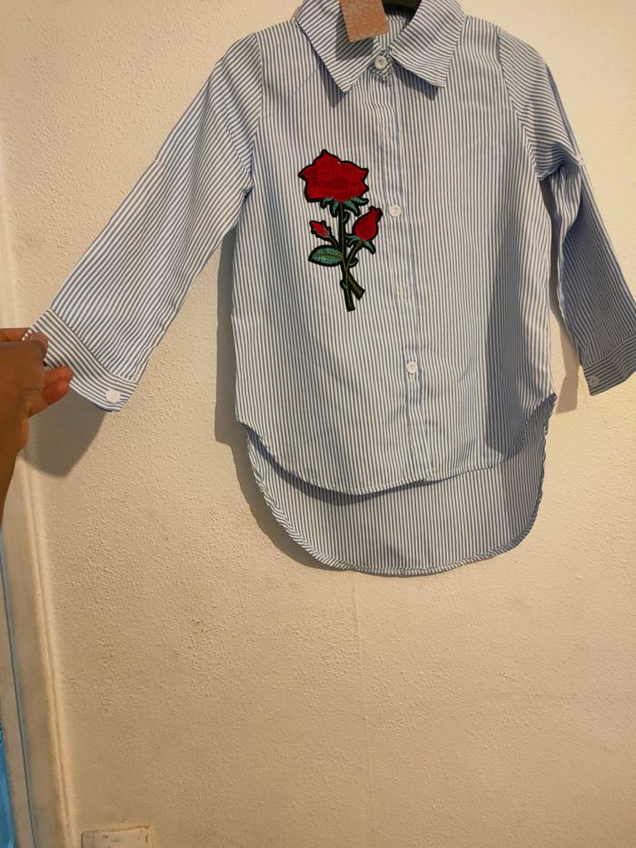 Chemise pour enfants, très jolie - photo numéro 2
