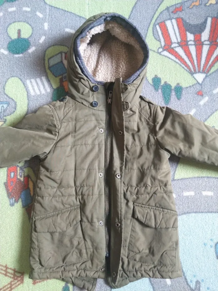 Manteau / parka chaude ..jbc taille 104 / 4 ans - photo numéro 3