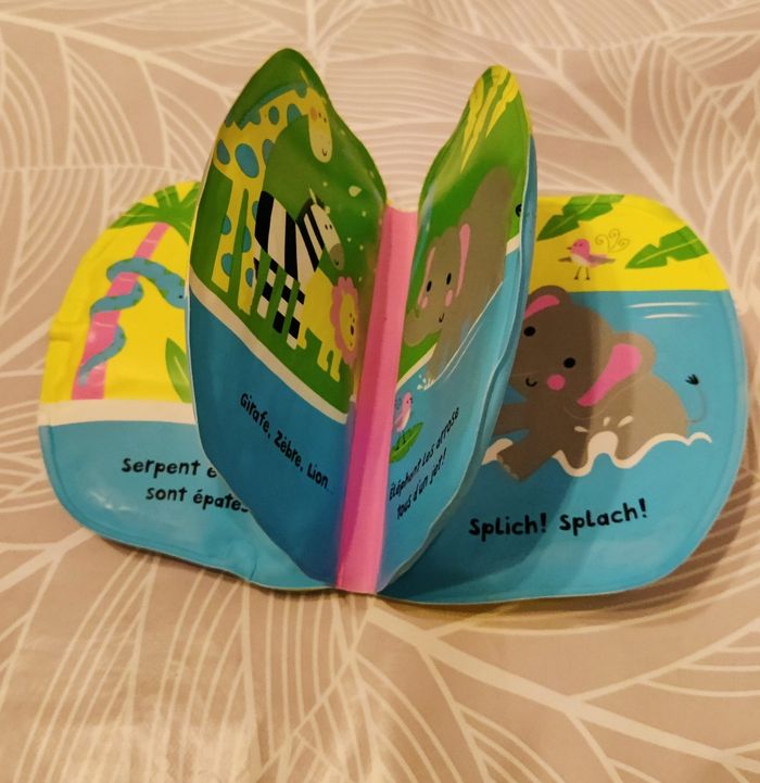 Livre de bain - photo numéro 3