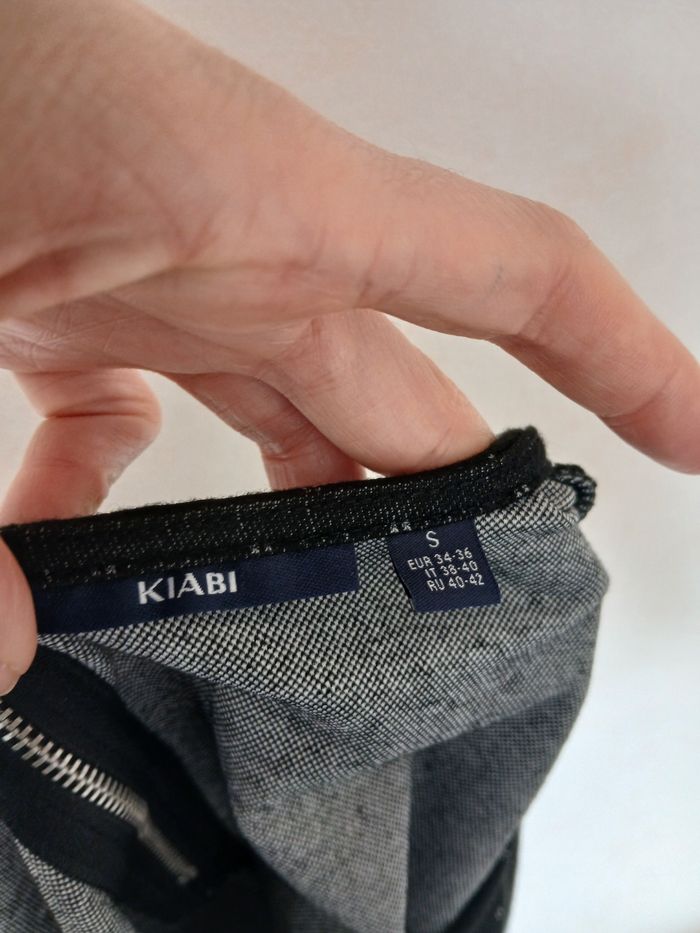 Sweat kiabi taille S - photo numéro 3