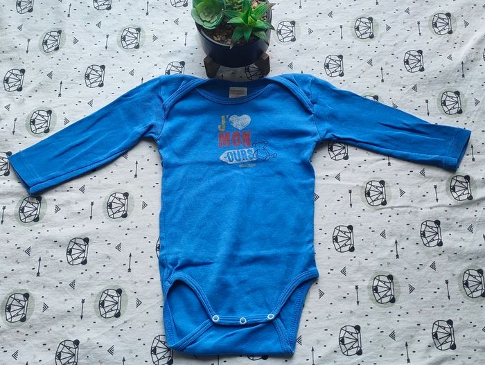 Lot de bodies taille 12 mois/ 1 ans - photo numéro 2