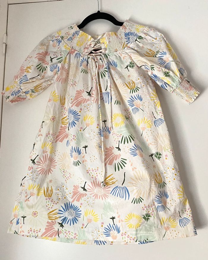 Robe Zara Courte Imprimée Fleurs Taille M