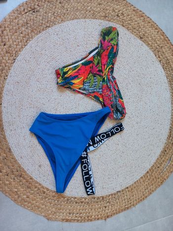 Lot de 2 bas de maillot de bain M