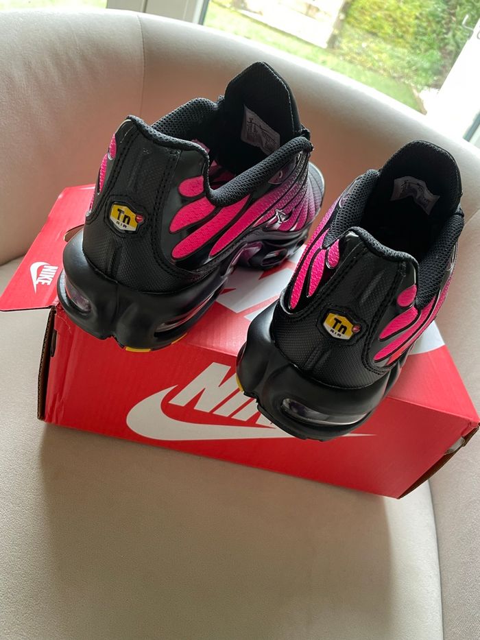 Basket tn noir fushia - photo numéro 5