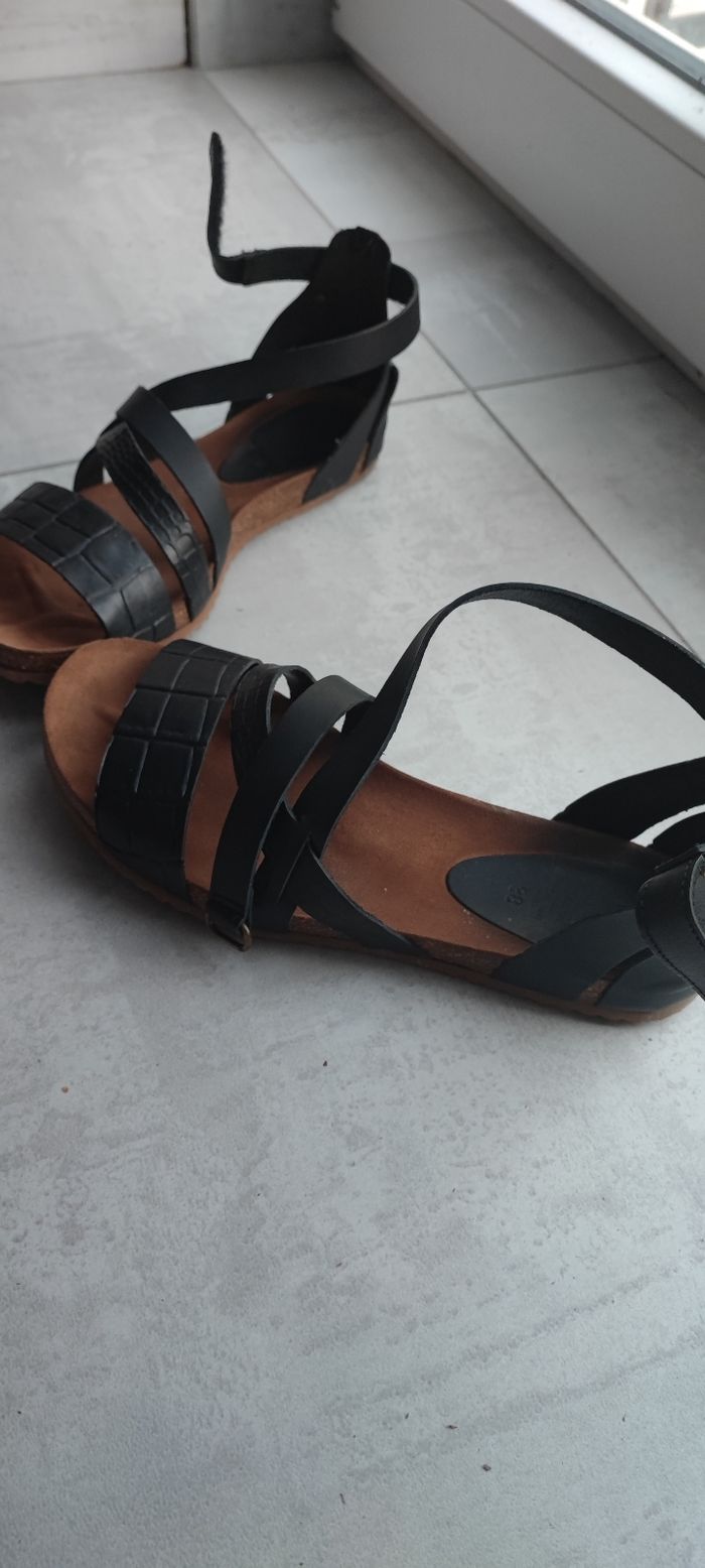Nu pied