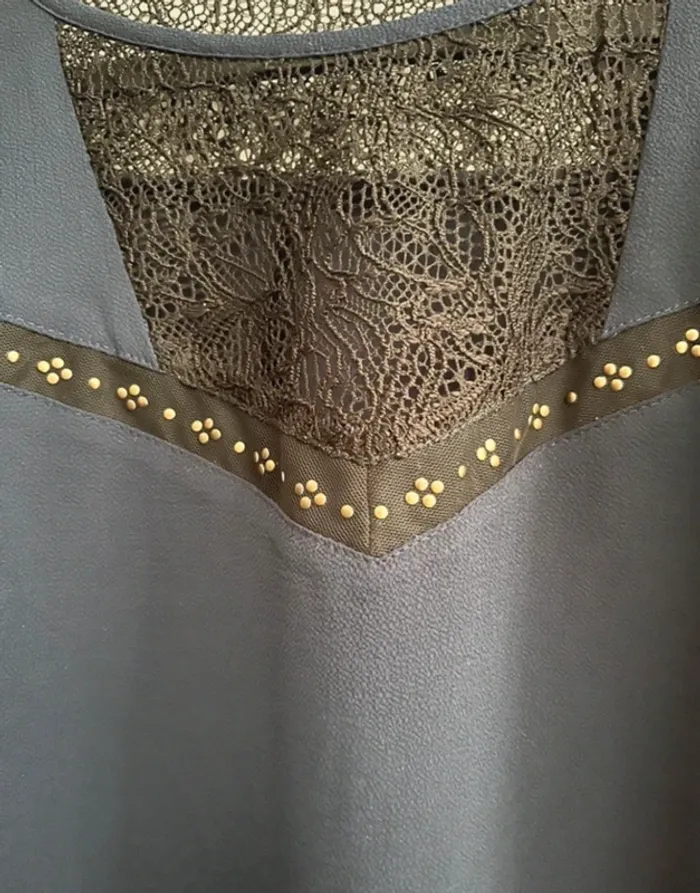 Blouse manches longues, taille 36 - photo numéro 2