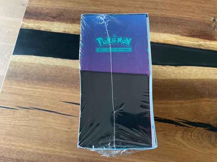 Pokémon Coffret Dresseur D'Elite ETB EV9 Aventures Ensemble FR Neuf Scellé - photo numéro 4