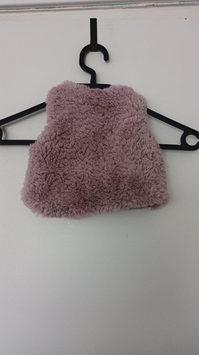 Gilet sans manches 6 mois - photo numéro 2