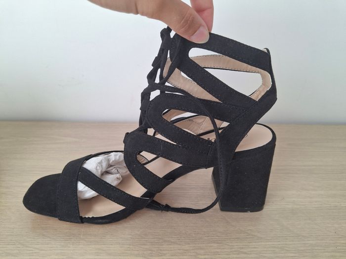 Talons ouverts 39 - photo numéro 8