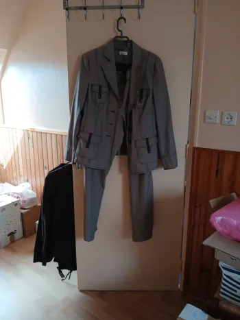 Tailleur pantalon