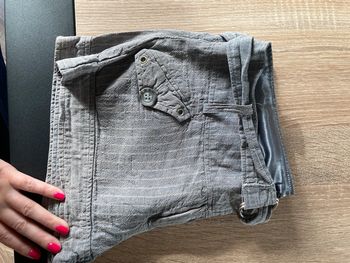 Short gris