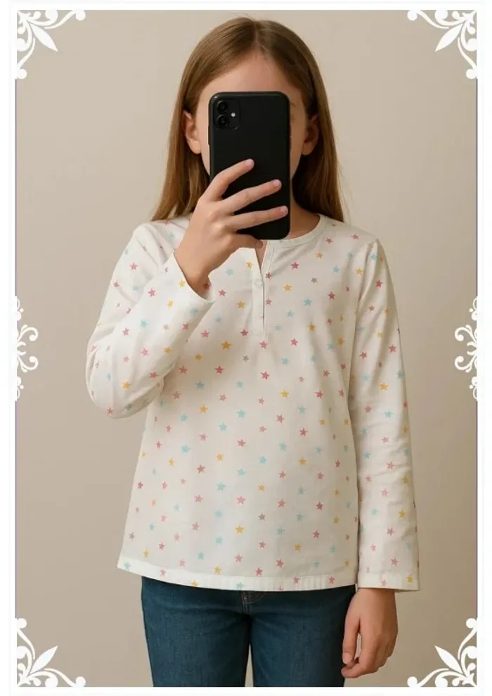 Tunique fille 10 ans – blanche à étoiles multicolores ⭐🌈 - photo numéro 2