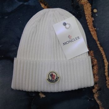 Bonnet Moncler couleur blanc