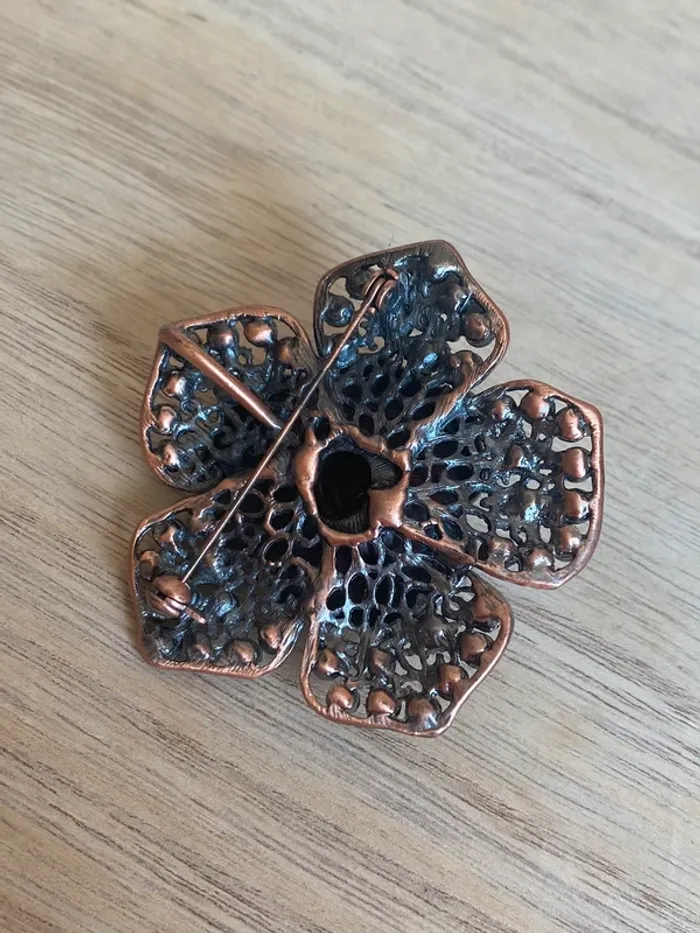 Broche fleur vintage bridgerton - photo numéro 2