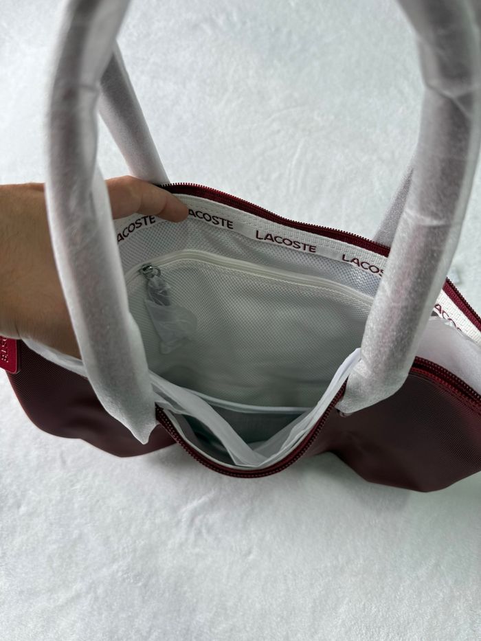 Petit Sac a main Lacoste rouge cabas a fermeture - photo numéro 4