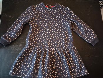 Robe Okaidi taille 8ans