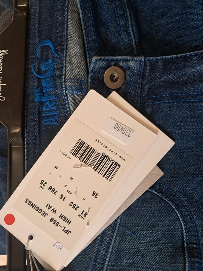 Airfield jean T.36/38 neuf - photo numéro 11