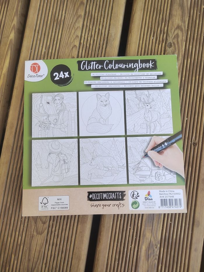 Livre de Coloriage Glitter - Montagnes – Neuf - photo numéro 3
