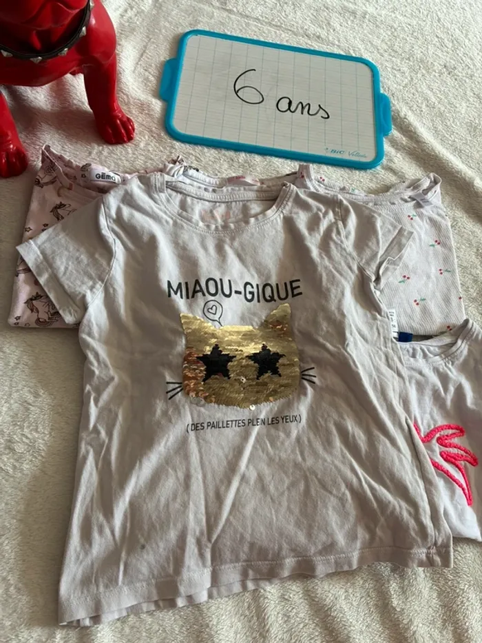 Lot de teeshirt - photo numéro 3
