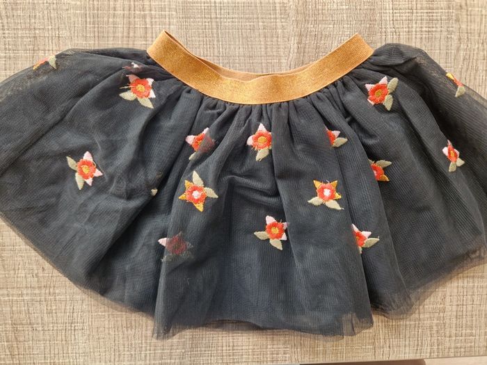 Jupe DPAM 3 ans comme neuve