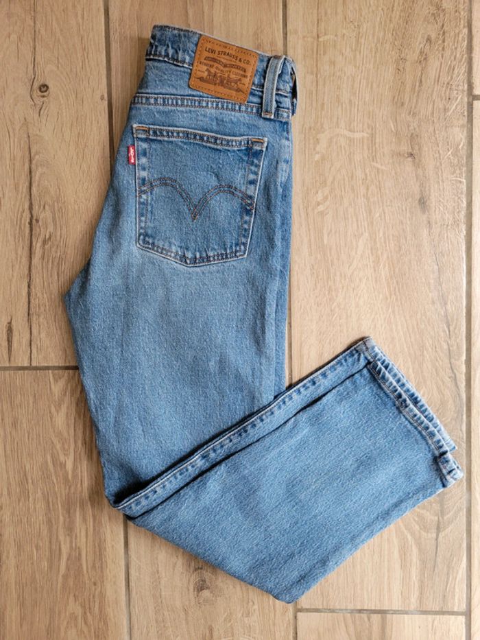 Levi's Wedgie Straight