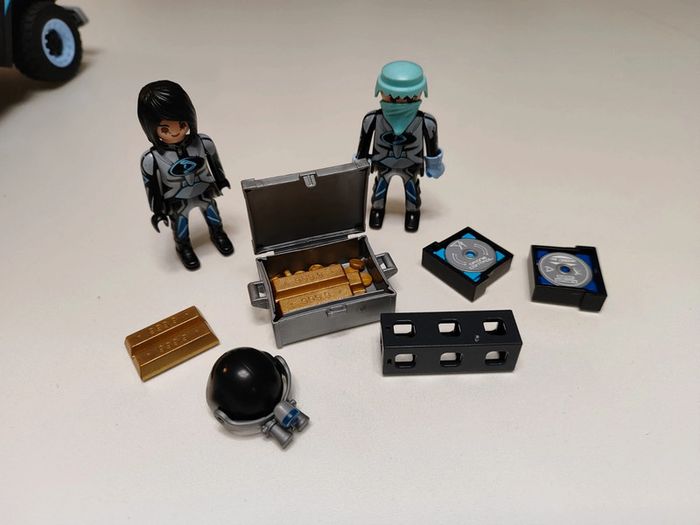 4x4 des agents du Dr. Drone
Playmobil 9254 - photo numéro 3