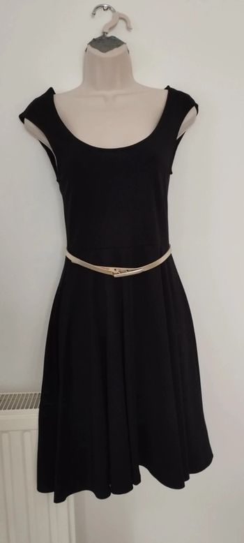 Robe noire taille 34