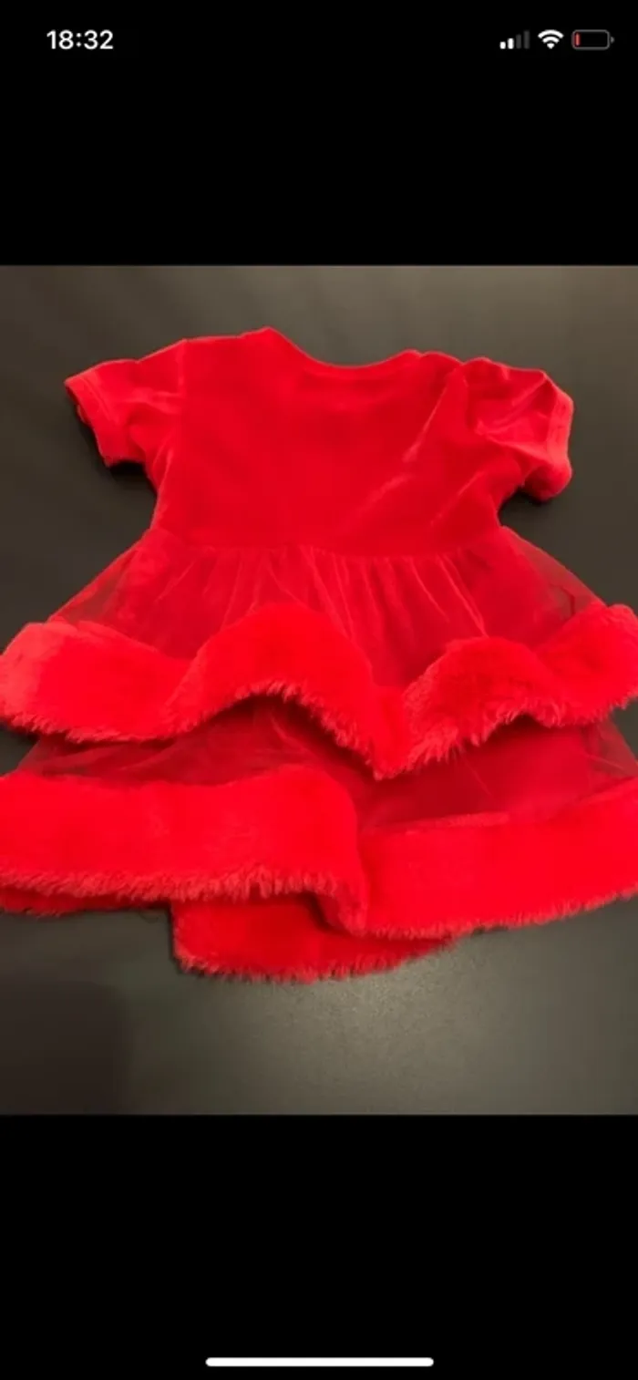 Robe rouge velours Noël 🎅 - photo numéro 5