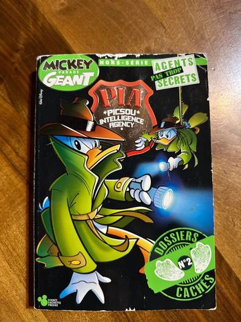 Be Mickey Mickey, parade géant, hors-série, agent, pas trop secret numéro deux