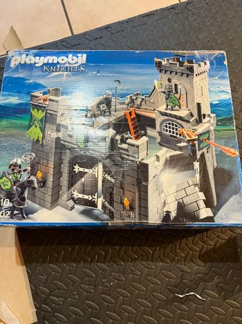 chateau playmobil 6002
