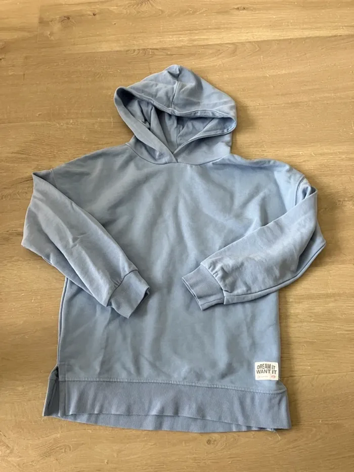 Pull sweat long à capuche taille 7 ans tex