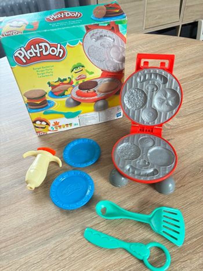 Pâte à modeler Burger party