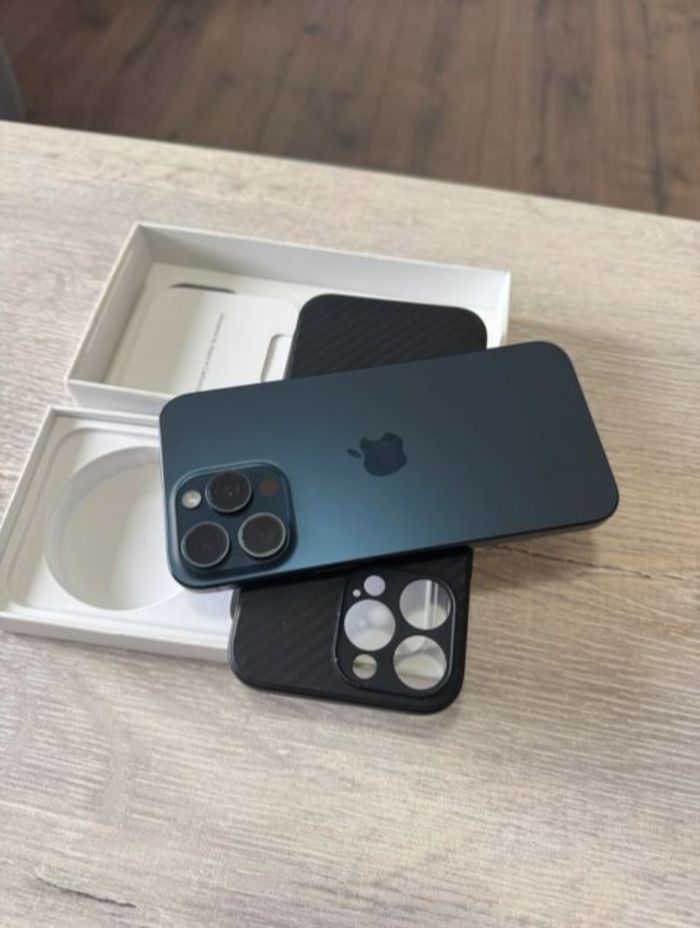 Iphone _15_pro_max - photo numéro 2