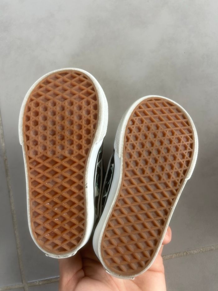 Vans pointure 21 TBE
