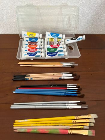 Peinture + pinceaux