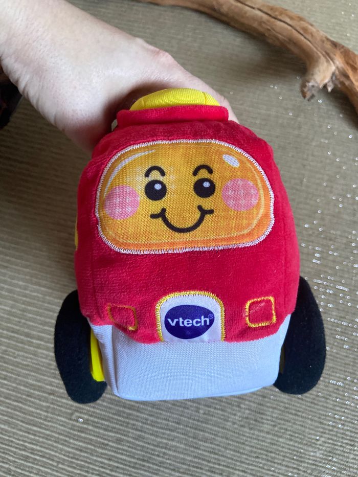 Tut tut Bolide Roulidou Barnabé le camion de pompiers - photo numéro 4