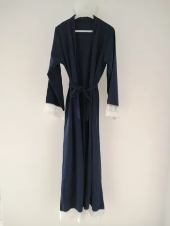 Kimono abaya avec ceinture à nouer manches dentelle