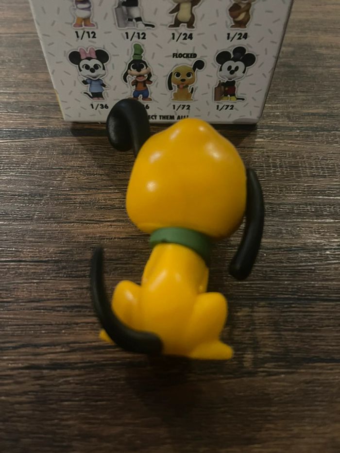 Figurine disney Pluto mystery minis - photo numéro 4