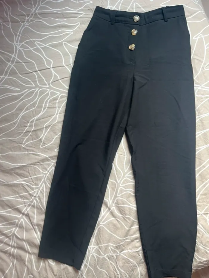 pantalon droit habillé zara noir a boutons - photo numéro 5