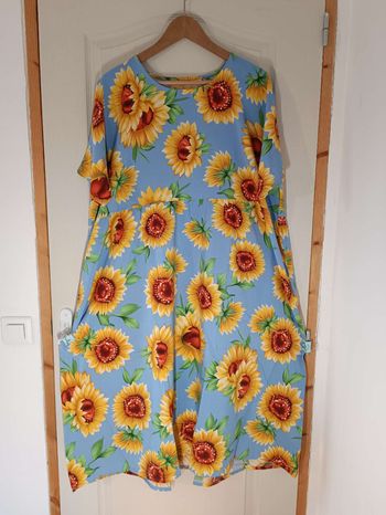 Robe florale 48 grande taille confortable  tournesol