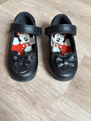 Ballerines Minnie fille taille 24 noire