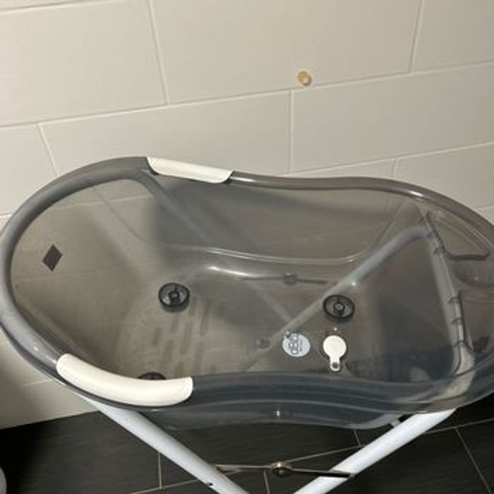 Baignoire bébé grise avec vidange + grand support de baignoire - photo numéro 3