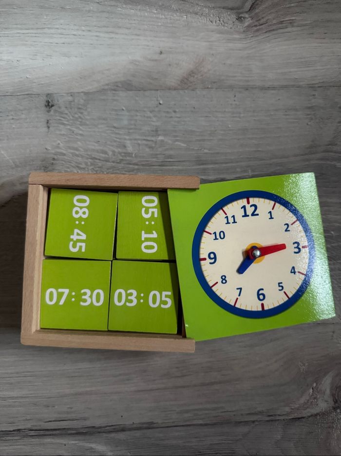 Jeu bois horloge - photo numéro 2